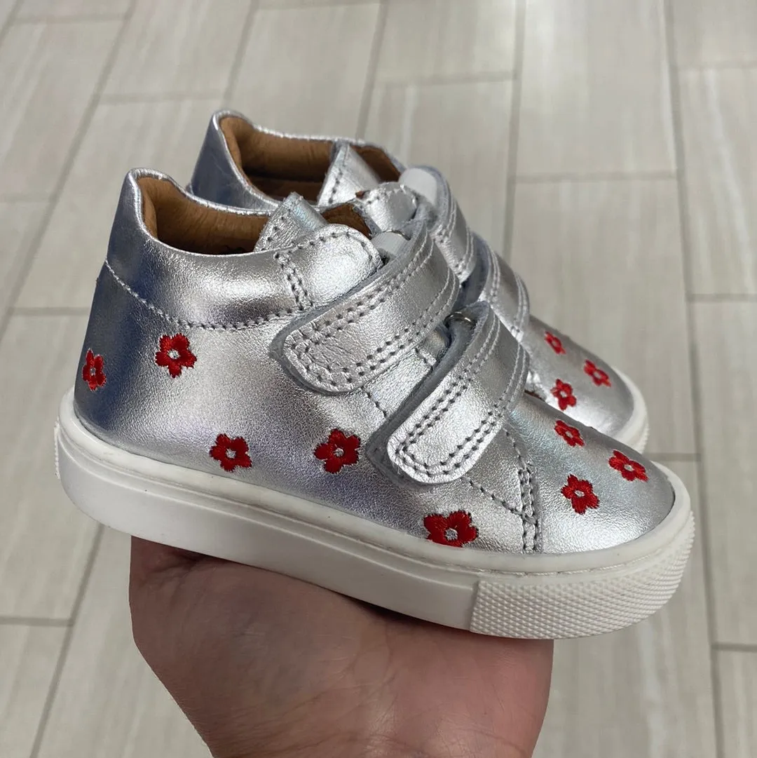 Atlanta Mocassin Silver and Red Flower Baby Sneaker