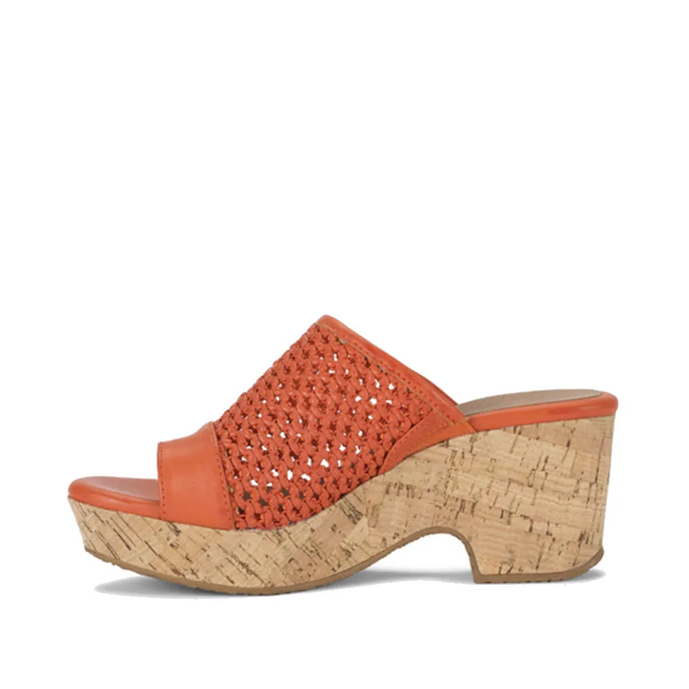 BARETRAPS BETHIE ORANGE - WOMENS