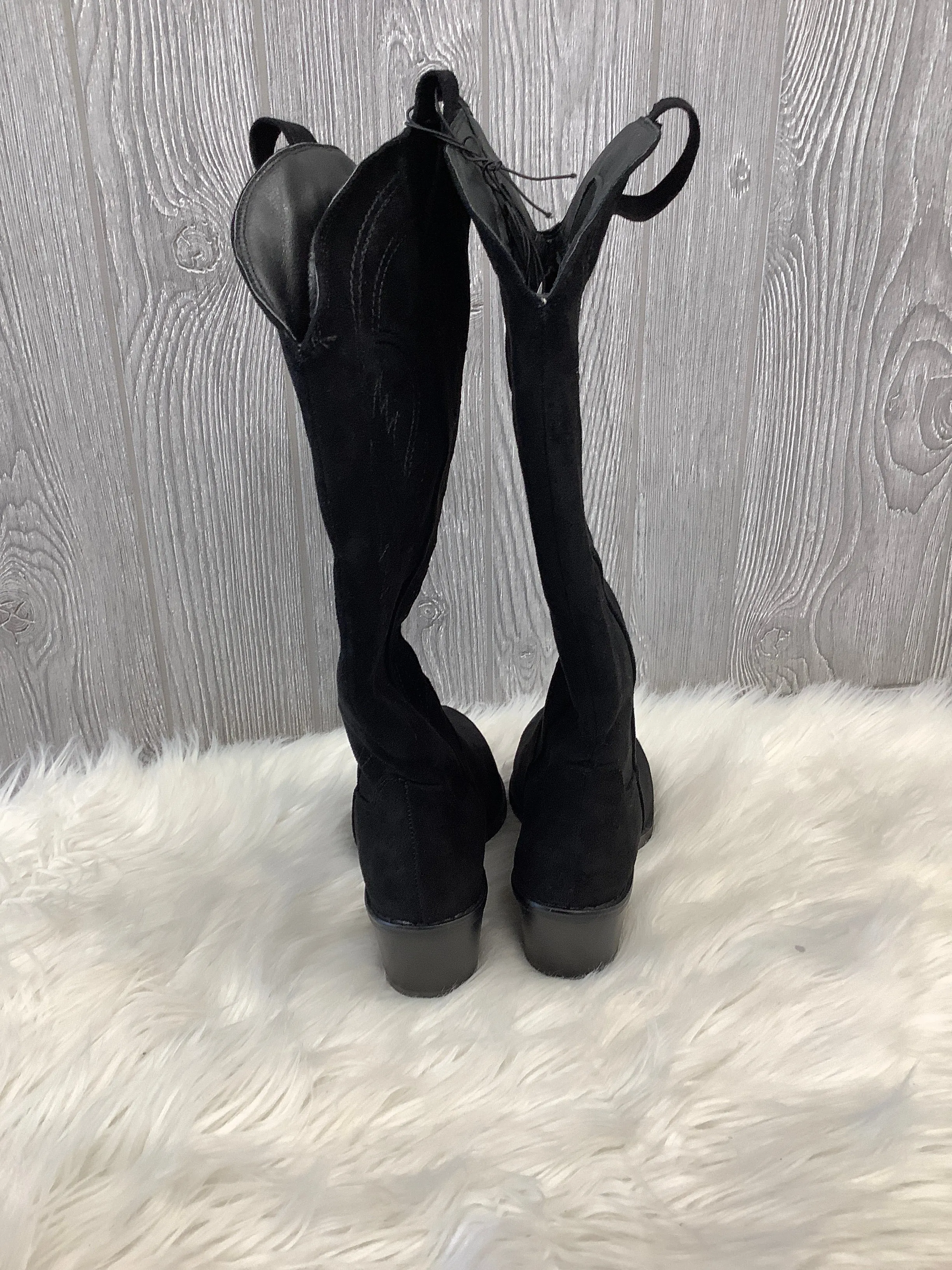 Black Boots Western Clothes Mentor, Size 6