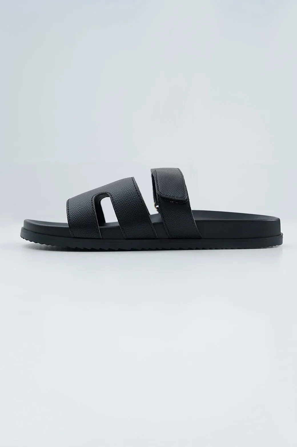 COMFY ALL-DAY SLIDE