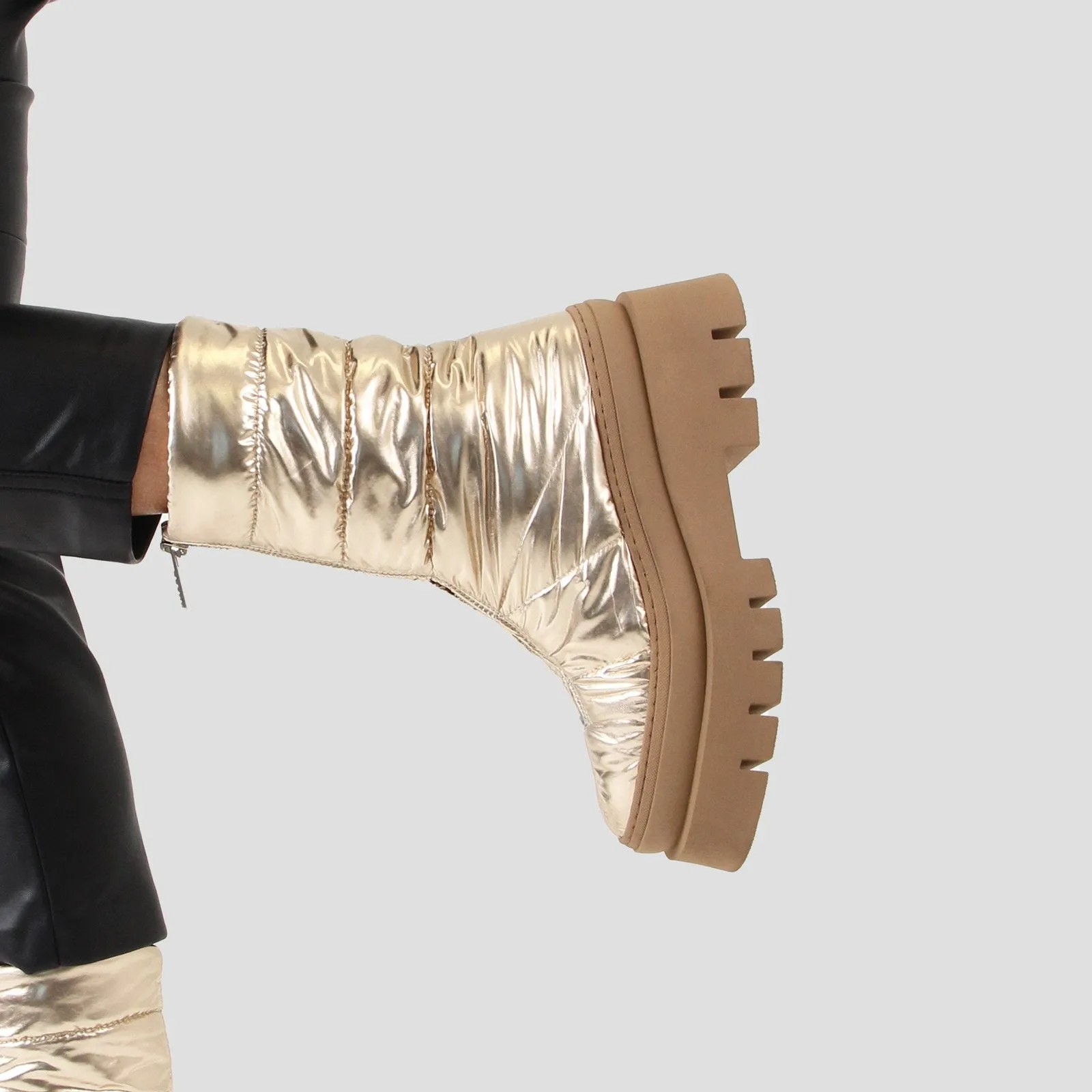 Evi-Ann Front Zip Champagne Chunky Boots