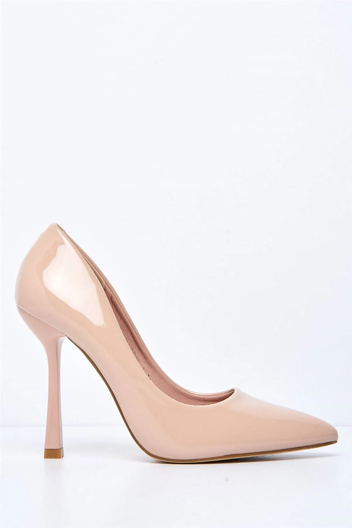 Gina Spool Heel Court Shoes in Nude Patent