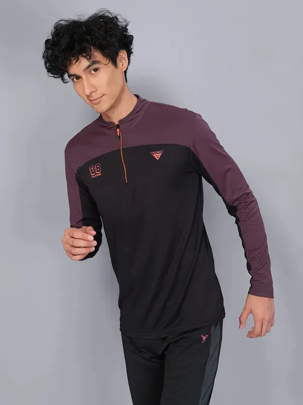 Men Colorblock Slim Fit Mock Neck T-shirt with TECHNO COOL